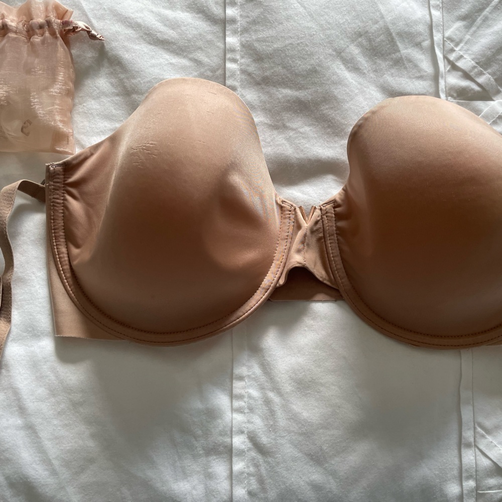 Victoria’s Secret Strapless Bra